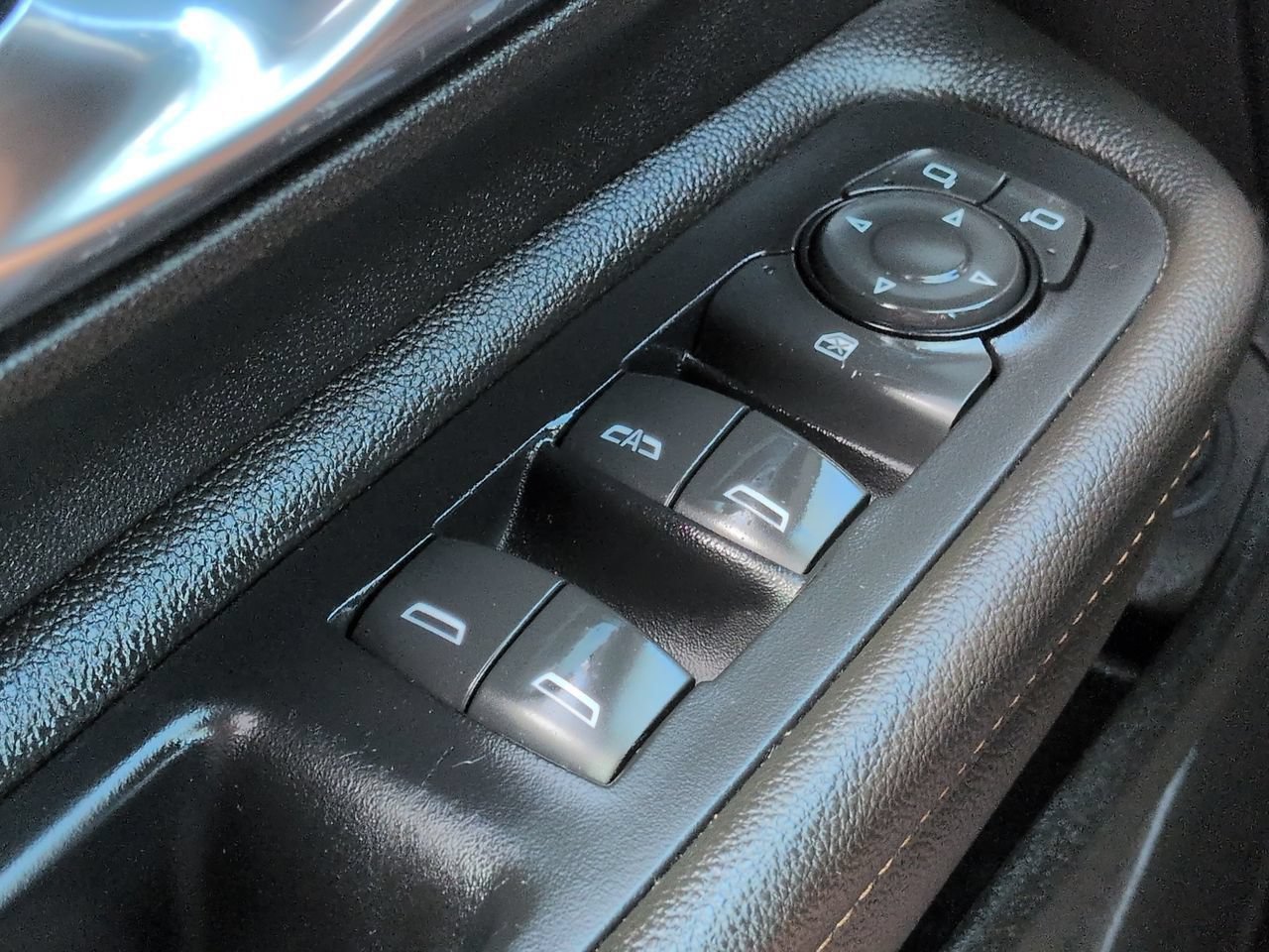 Used 2020 GMC Terrain SLT w/ Preferred Package FWD image 23