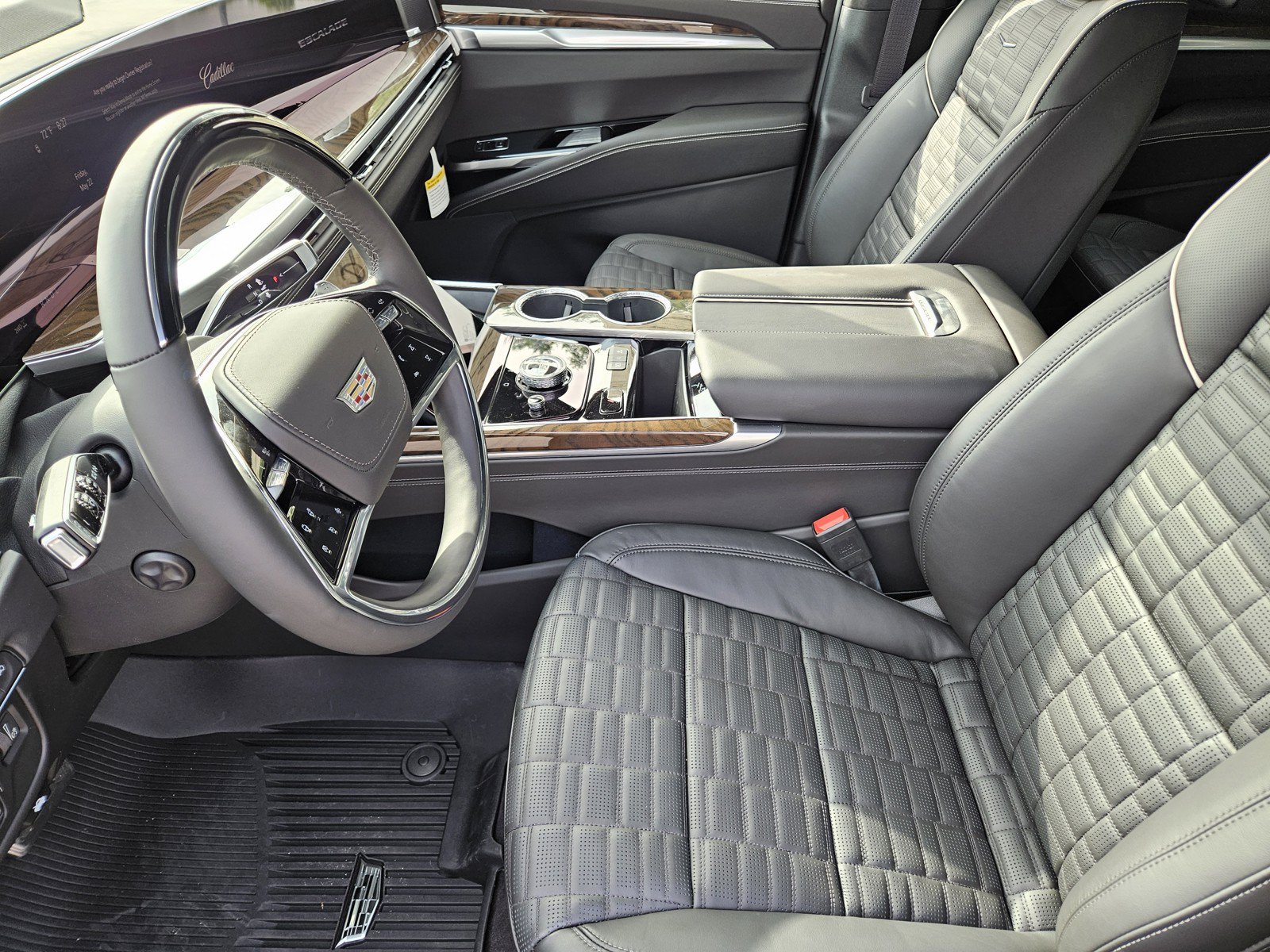 New 2026 Cadillac Escalade Platinum Sport w/ LPO, ONYX Package AWD/4WD image 9