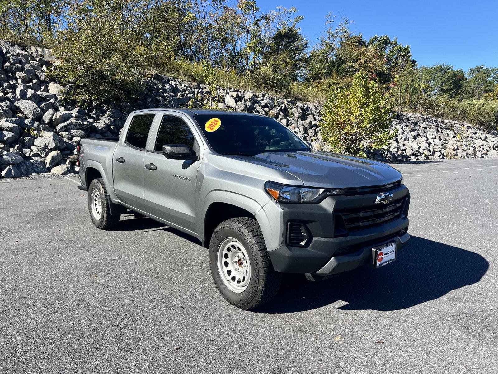 Used 2024 Chevrolet Colorado W/T w/ WT Convenience Package II