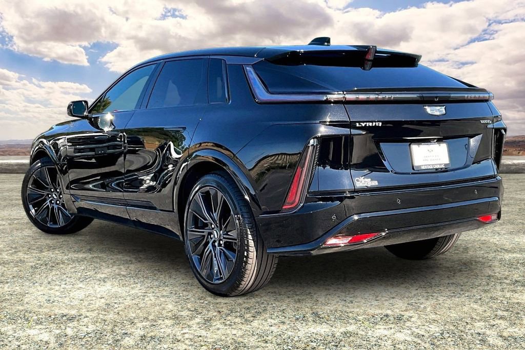 Certified 2024 Cadillac Lyriq Sport AWD/4WD image 4