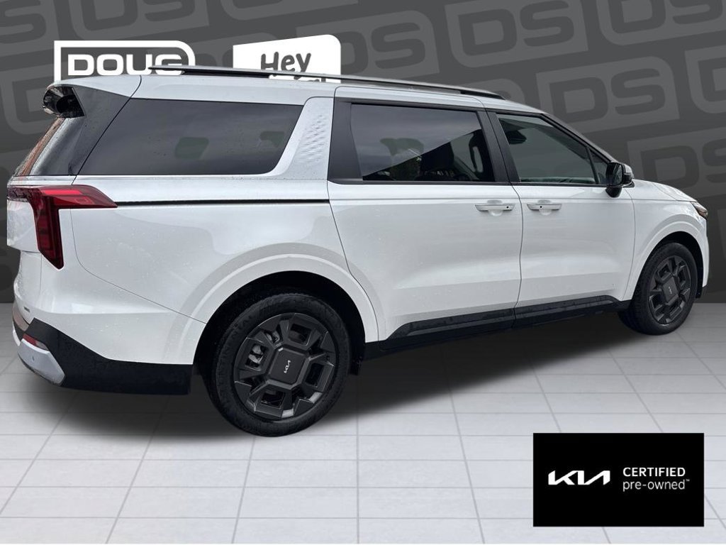Certified 2026 Kia Carnival EX FWD image 9
