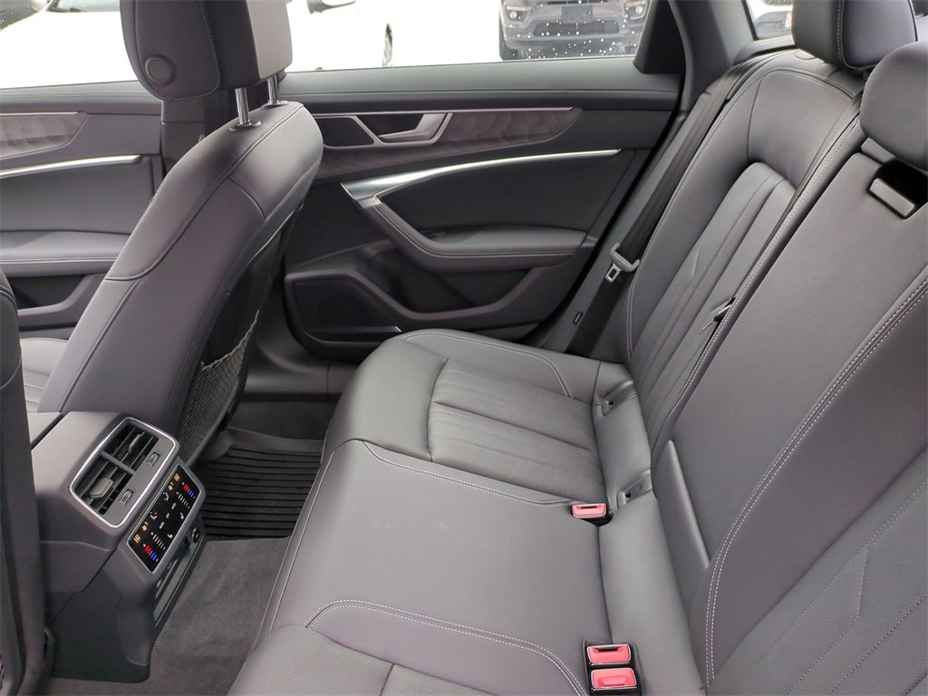 Used 2025 Audi A6 Premium Plus w/ Premium Plus Package image 30