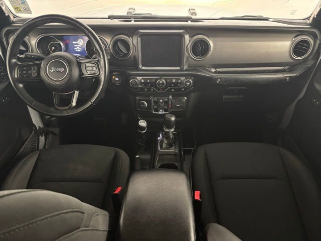 Used 2022 Jeep Gladiator Willys AWD/4WD image 21
