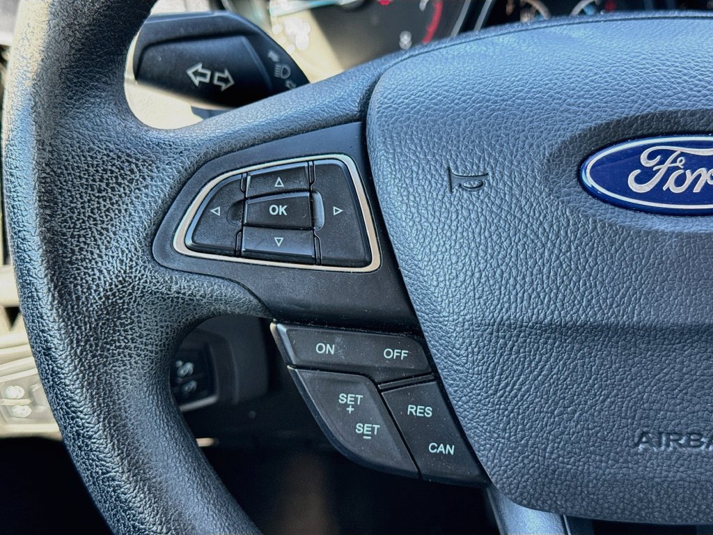 Used 2018 Ford Focus SEL FWD image 18