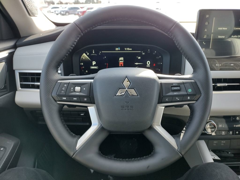 New 2026 Mitsubishi Outlander SE image 6