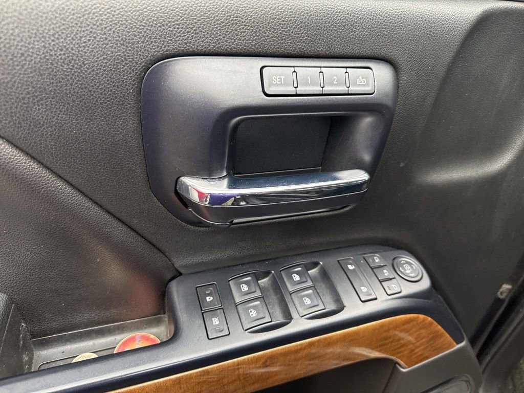 Used 2014 Chevrolet Silverado 1500 LTZ image 17