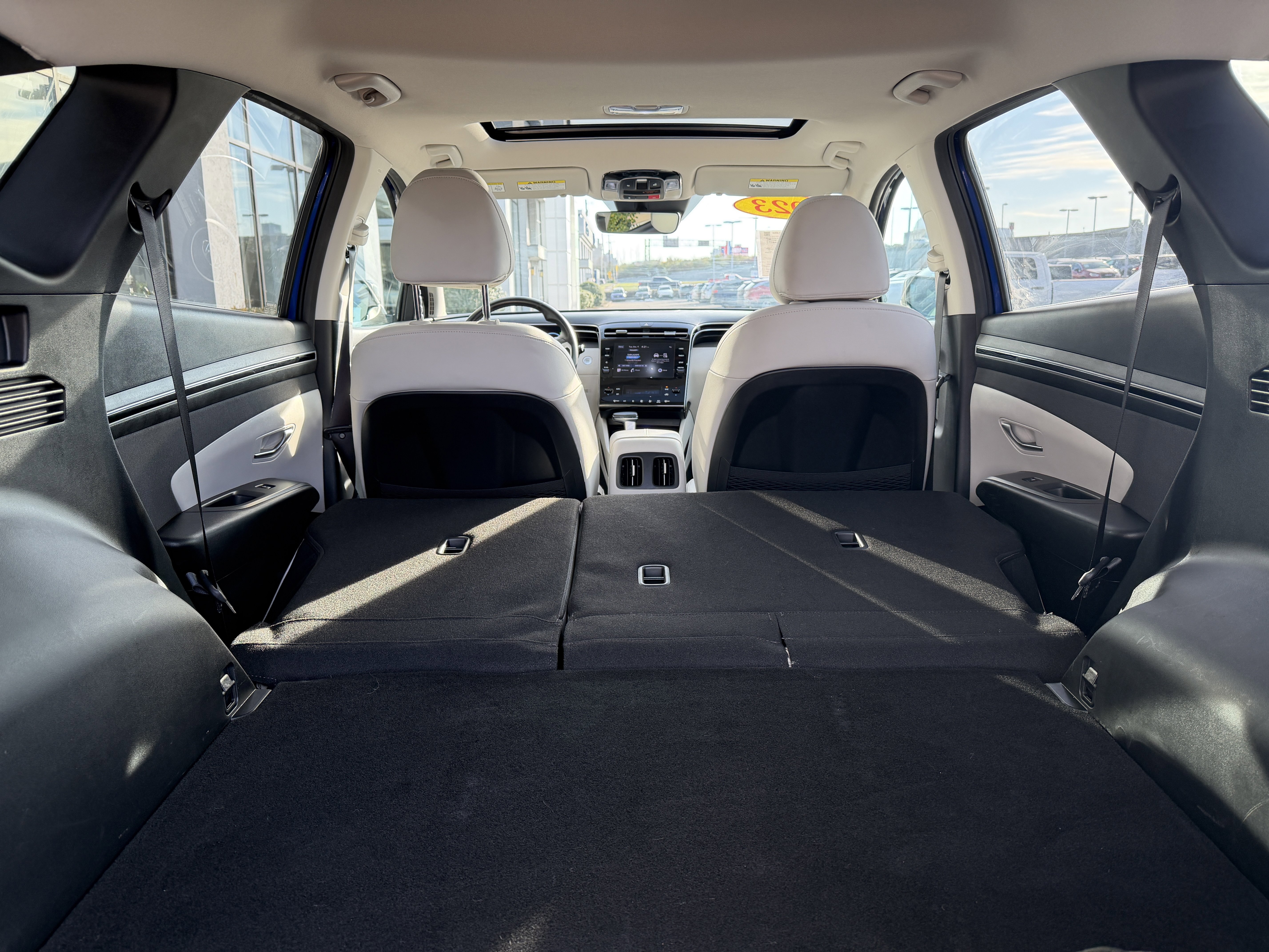 Used 2023 Hyundai Tucson SEL w/ Convenience Package image 11