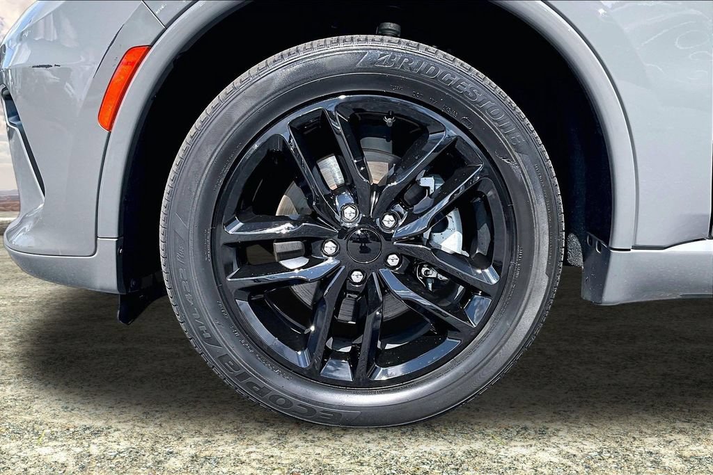 Used 2024 Dodge Durango GT AWD/4WD image 35