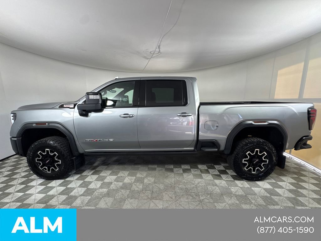 Used 2024 GMC Sierra 2500 AT4X AWD/4WD image 11