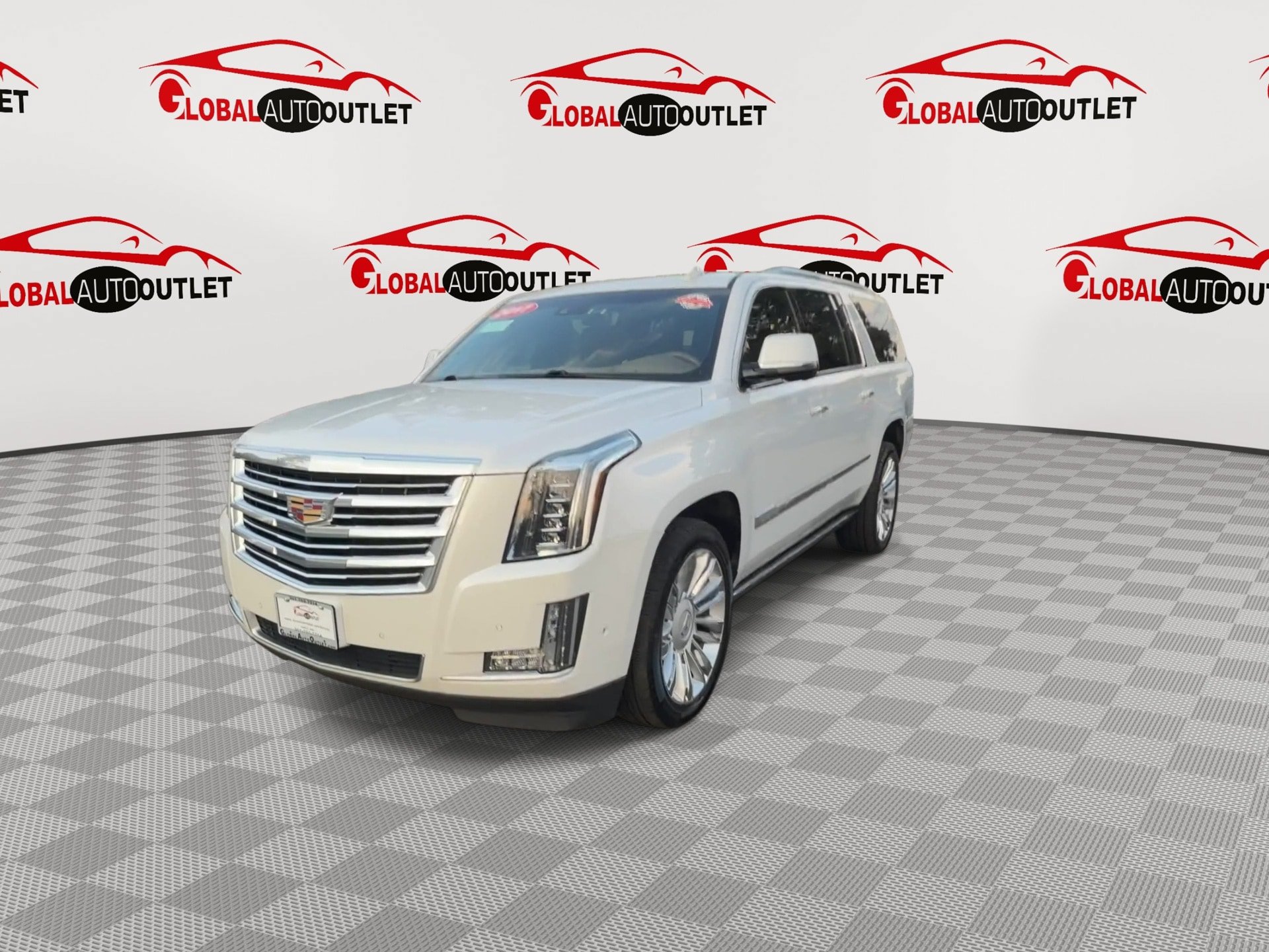 Used 2017 Cadillac Escalade ESV Platinum AWD/4WD image 3