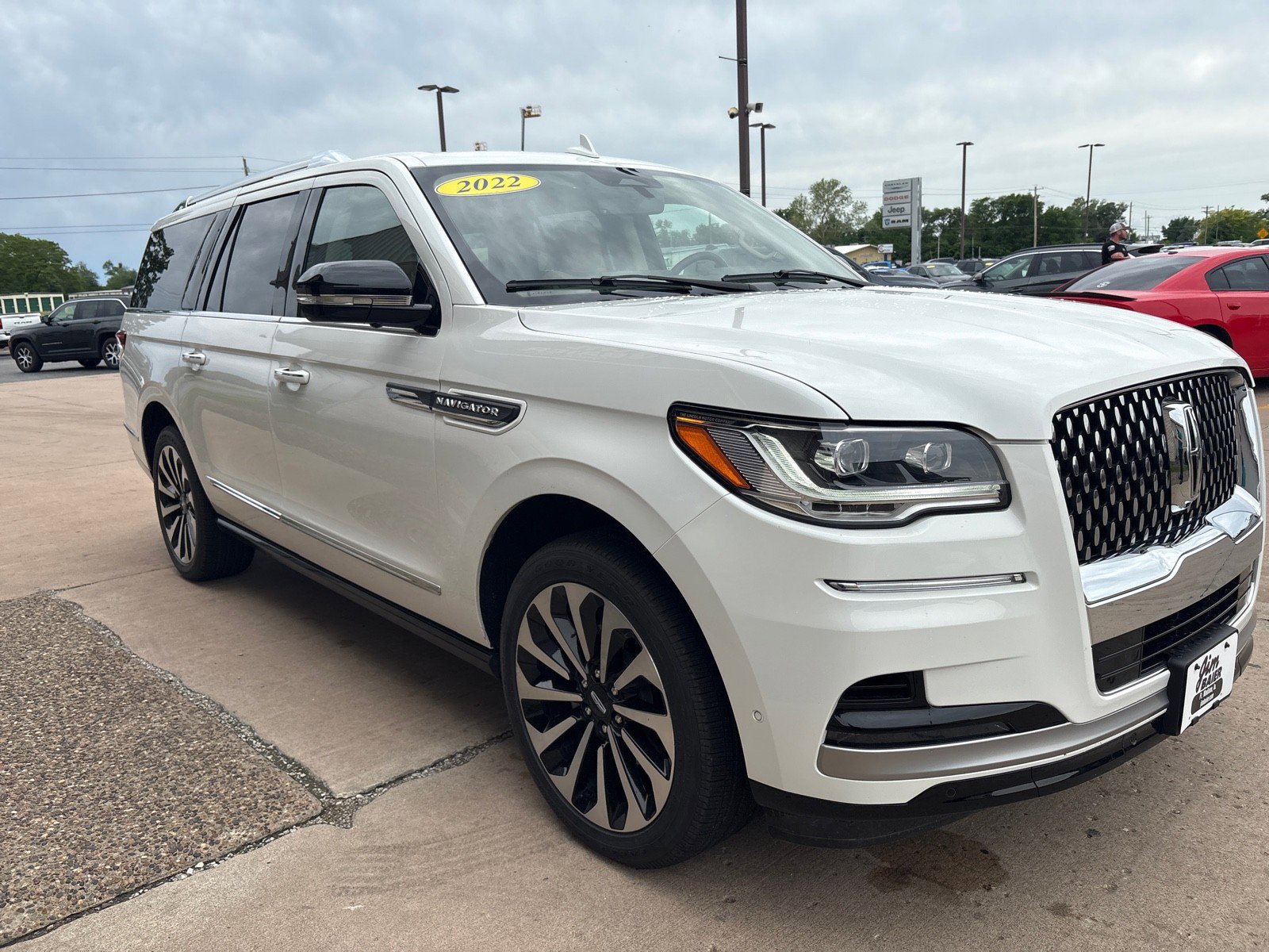 Used 2022 Lincoln Navigator L Reserve AWD/4WD image 8