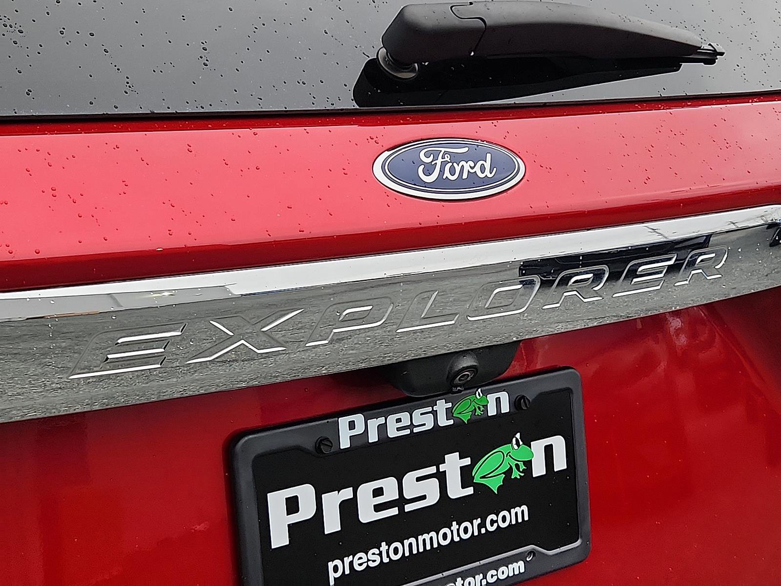 Used 2020 Ford Explorer XLT w/ Comfort Package image 29