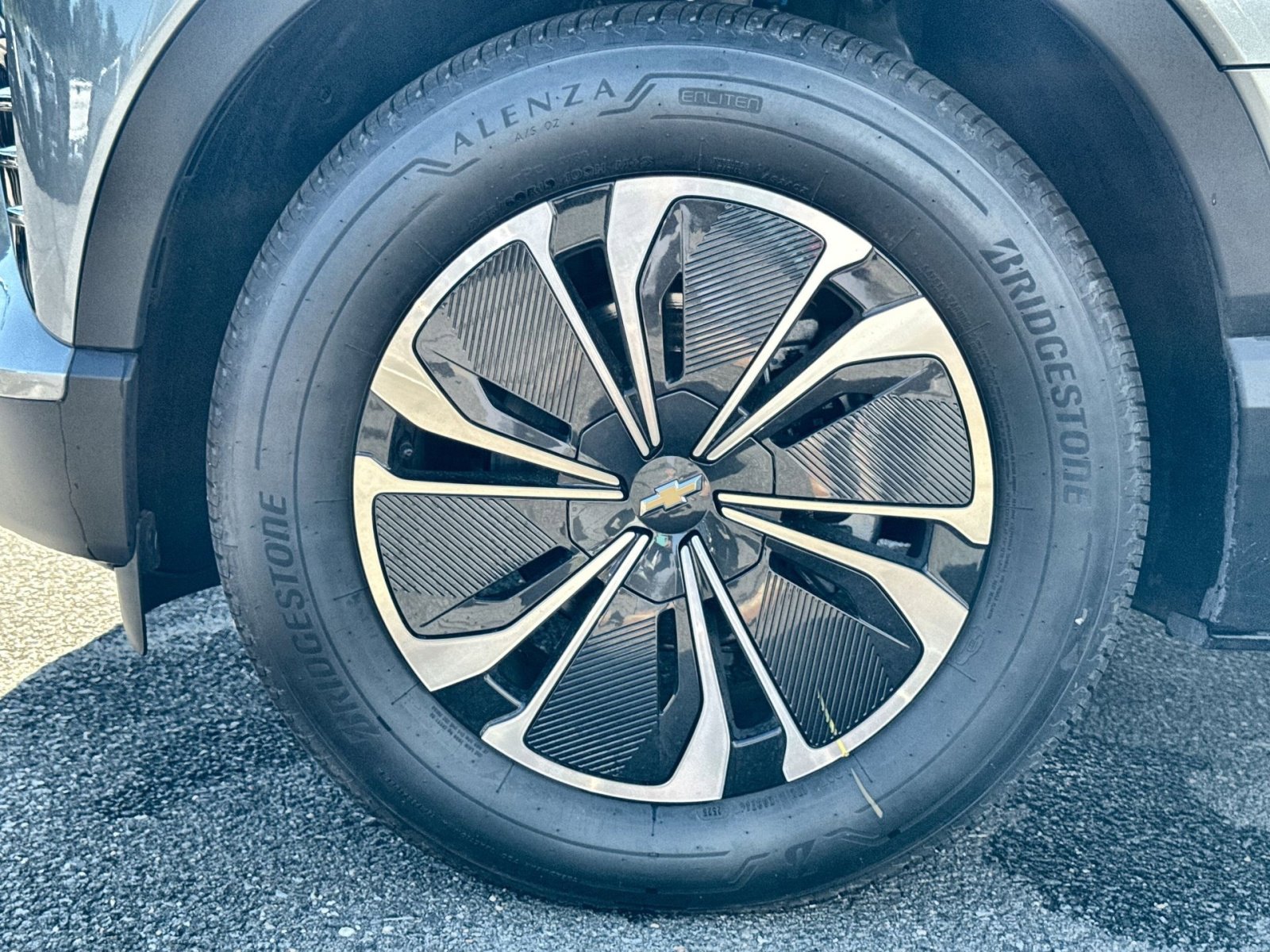 New 2025 Chevrolet Blazer EV LT image 12