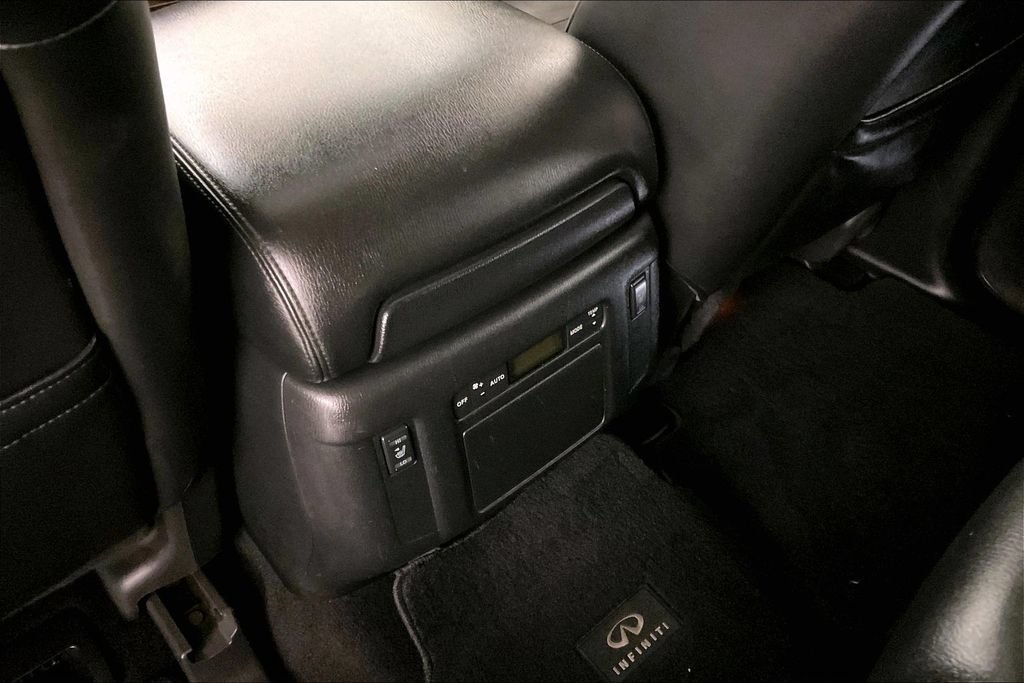 Used 2013 INFINITI QX56 4WD image 11