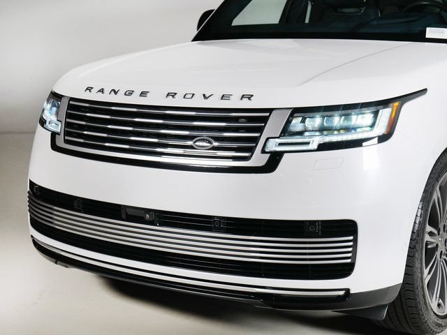 Certified 2024 Land Rover Range Rover SV AWD/4WD image 32