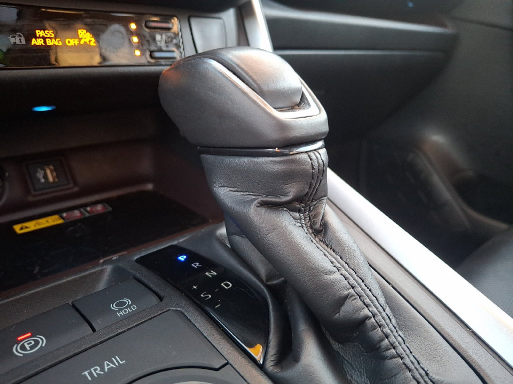 Certified 2023 Toyota RAV4 Limited AWD/4WD image 15