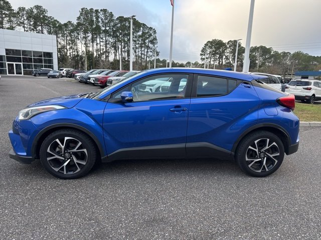 Used 2018 Toyota C-HR XLE image 6