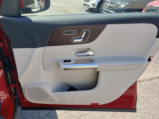 New 2026 Mercedes-Benz GLA 250 4MATIC image 17