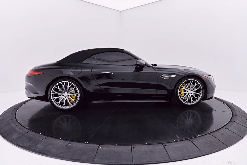 Used 2022 Mercedes-Benz SL 63 AMG 4MATIC image 19