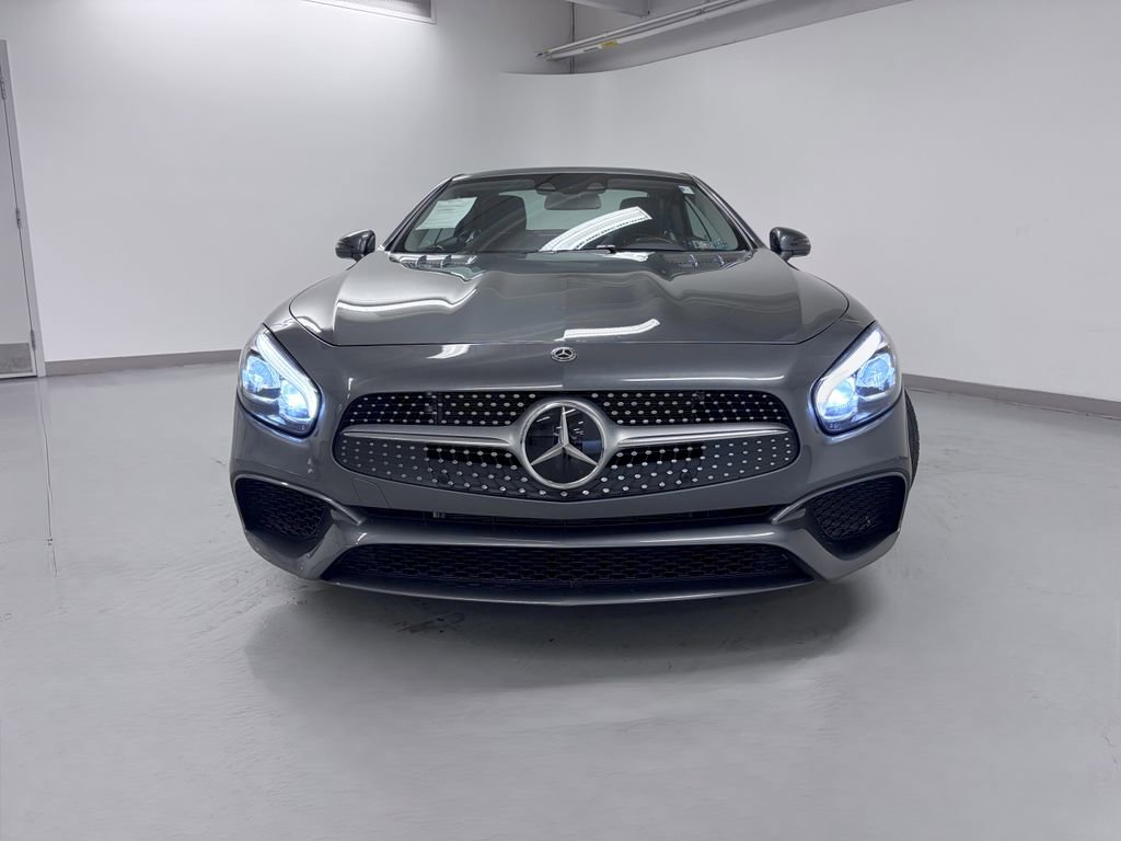 Used 2019 Mercedes-Benz SL 550 image 4
