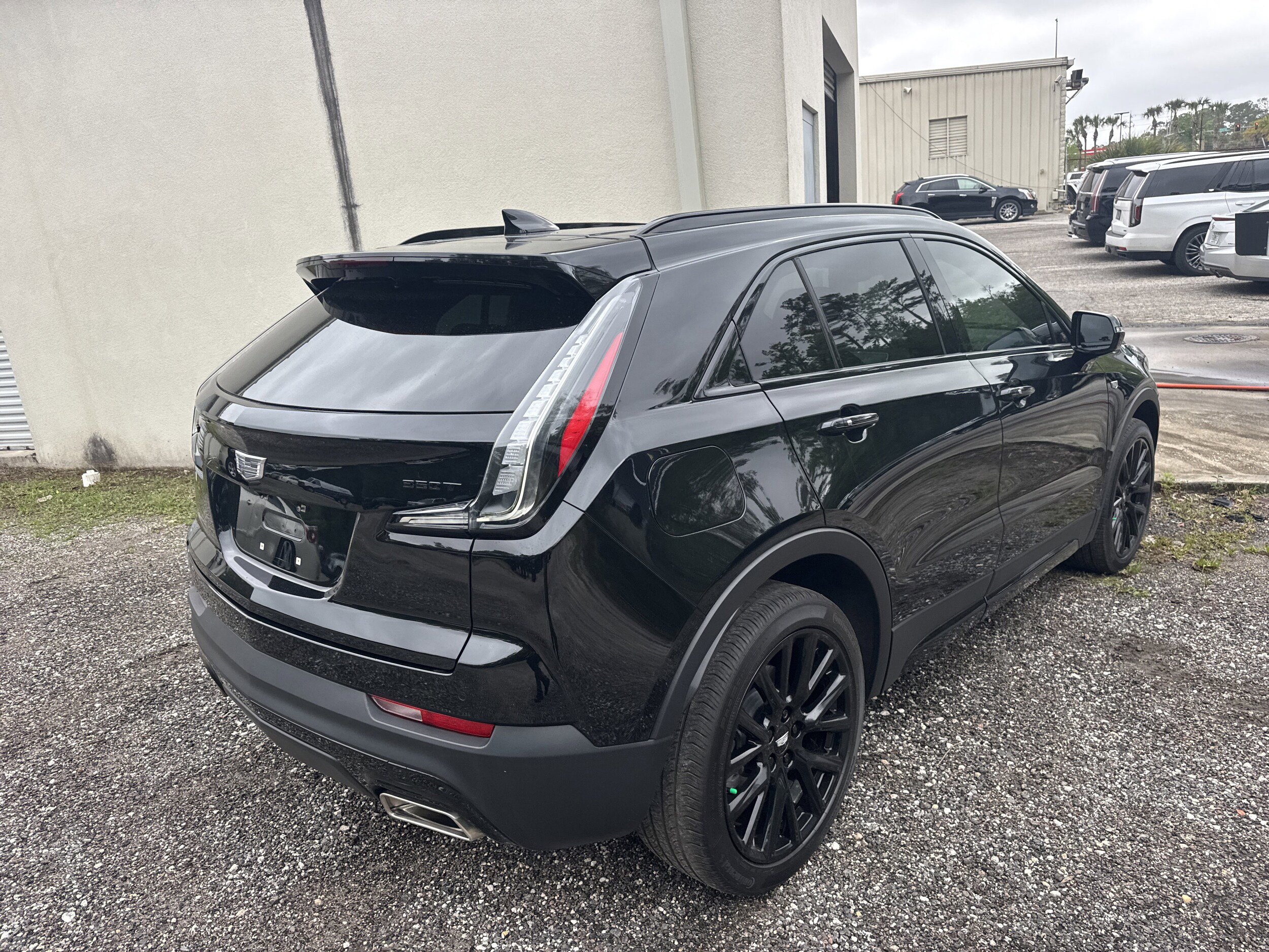 Used 2023 Cadillac XT4 Sport w/ LPO, Onyx Lite Package image 2