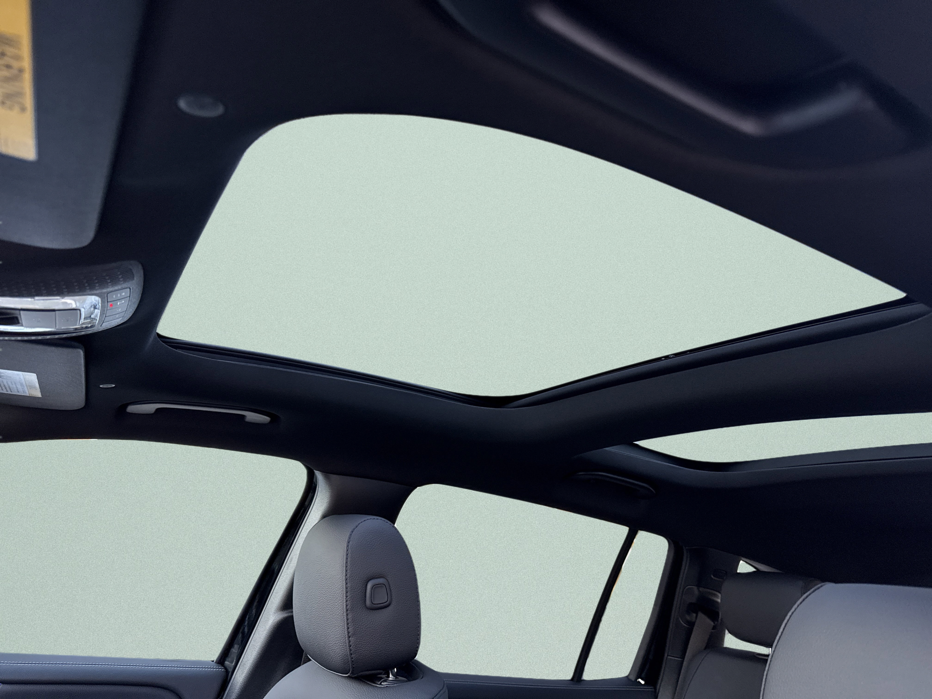New 2026 Mercedes-Benz GLB 250 image 26