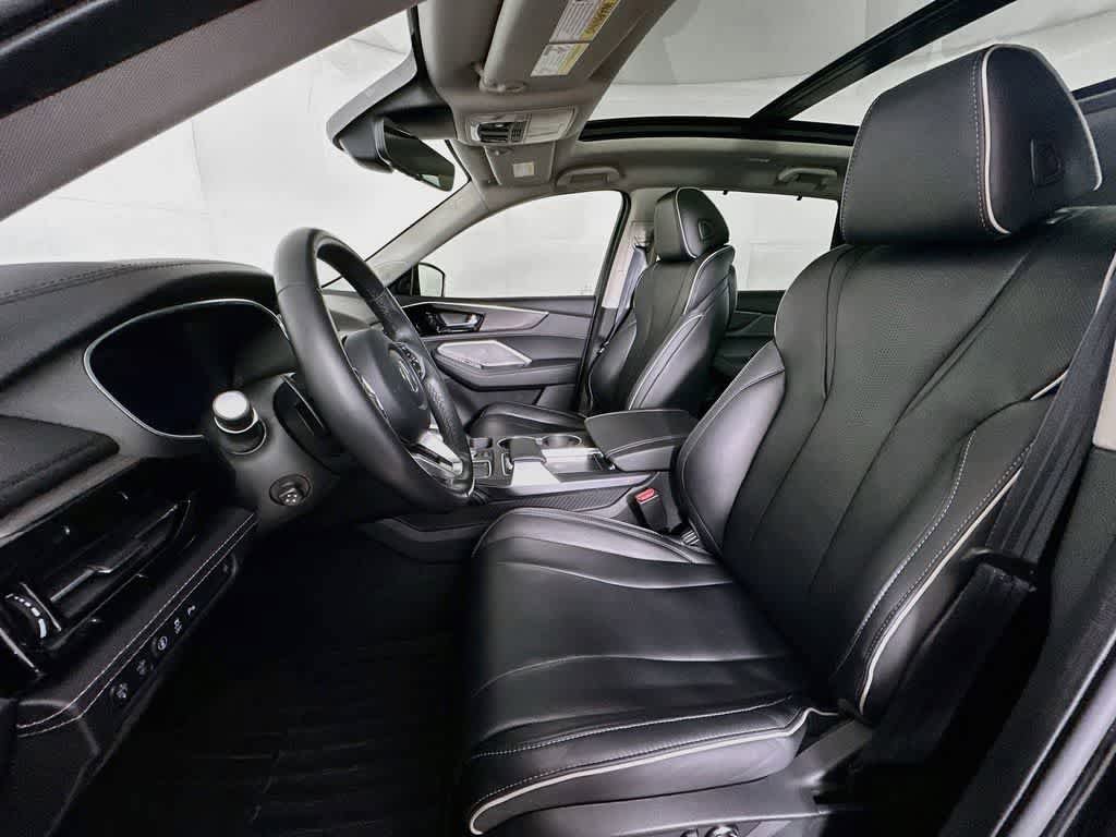 Used 2023 Acura MDX SH-AWD w/ Advance Package image 11