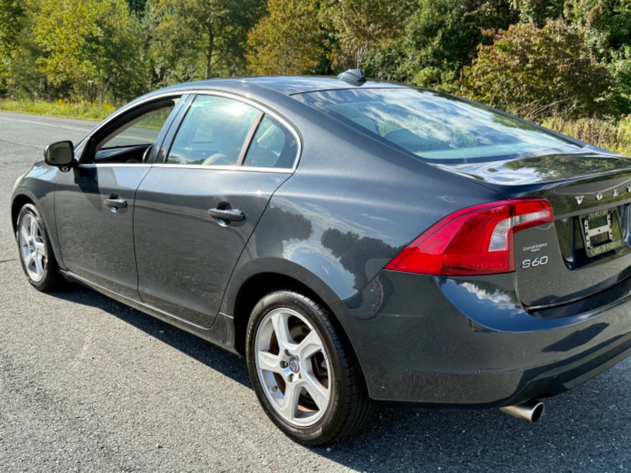 Used 2013 Volvo S60 T5 image 26