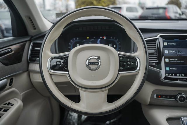 Certified 2023 Volvo XC90 B6 Ultimate w/ Protection Package Premier image 28