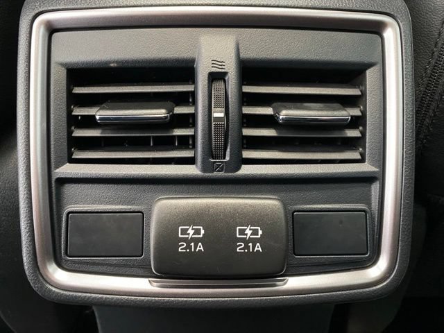 Used 2020 Subaru Forester Limited AWD/4WD image 13