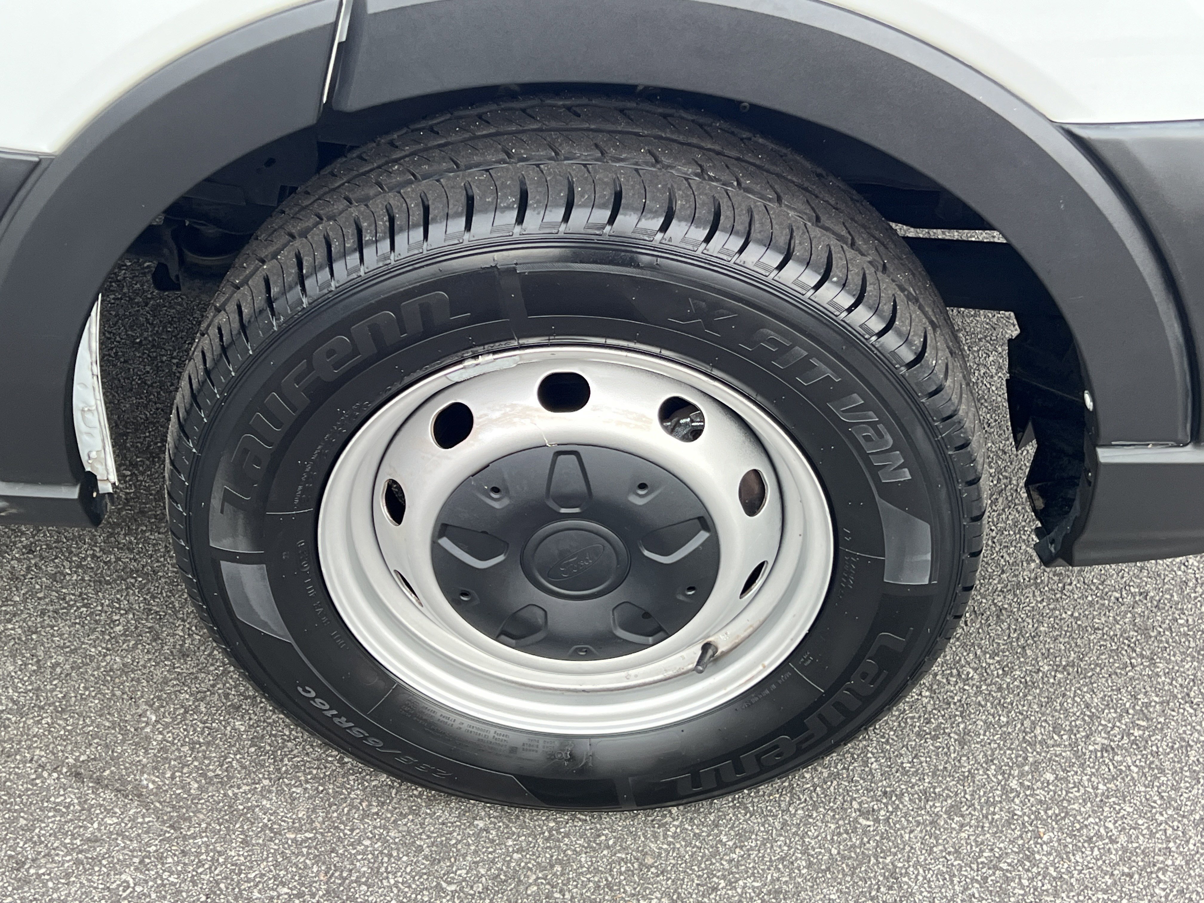 Used 2021 Ford Transit 350 148 High Roof Extended image 15