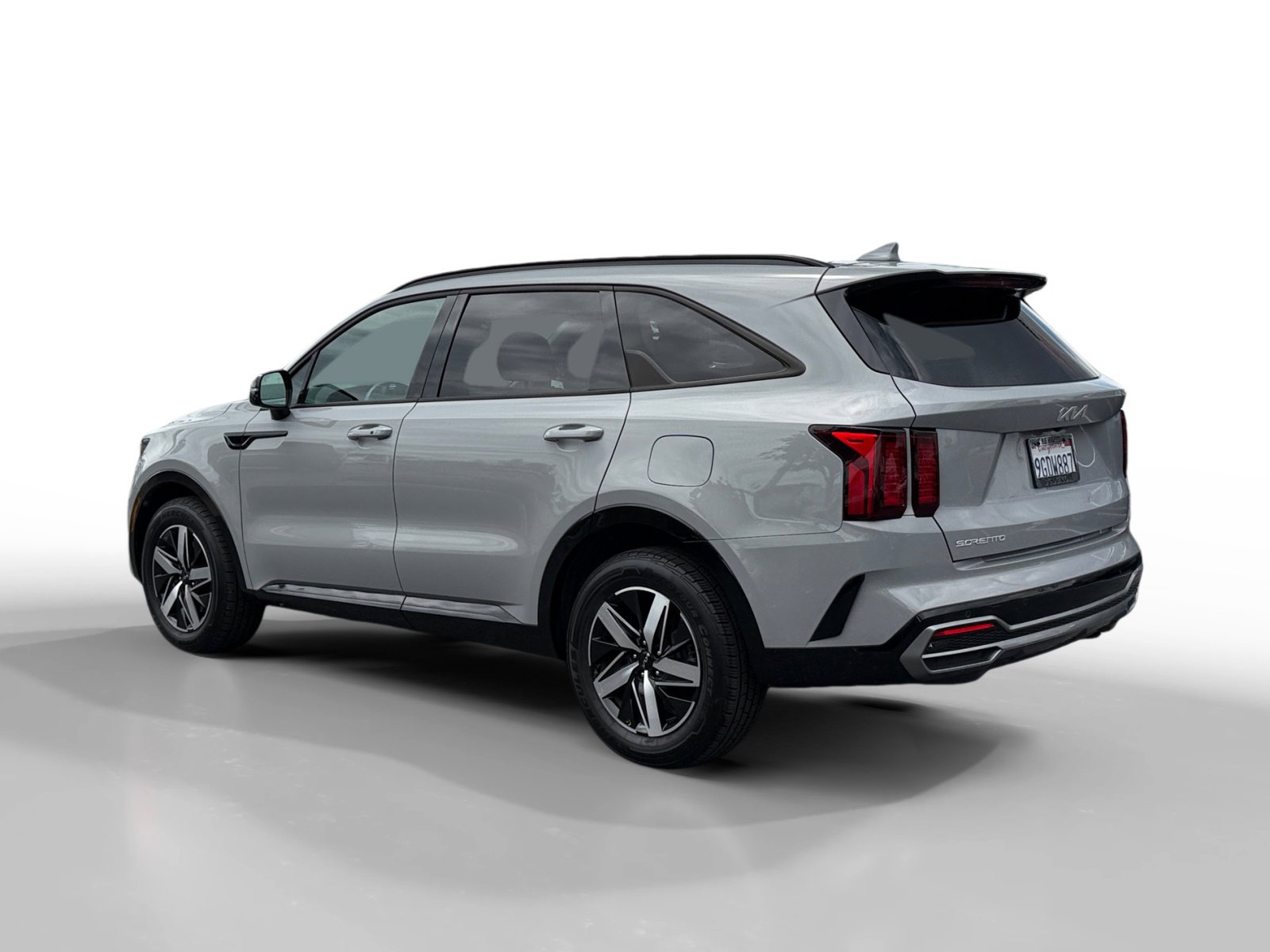 Used 2023 Kia Sorento EX w/ Panoramic Sunroof Package image 3