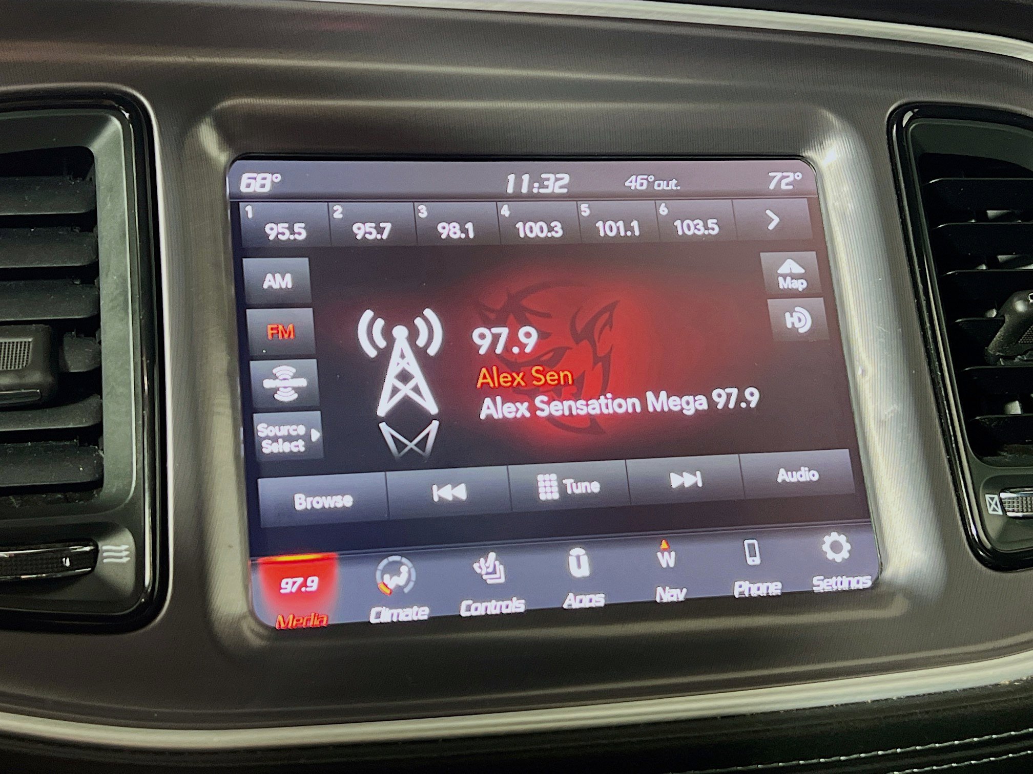 Used 2020 Dodge Challenger GT w/ Plus Package image 15