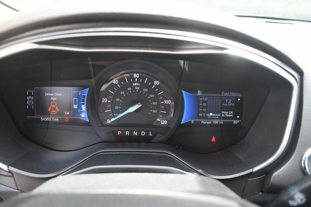 Used 2019 Ford Fusion Energi Titanium FWD image 32