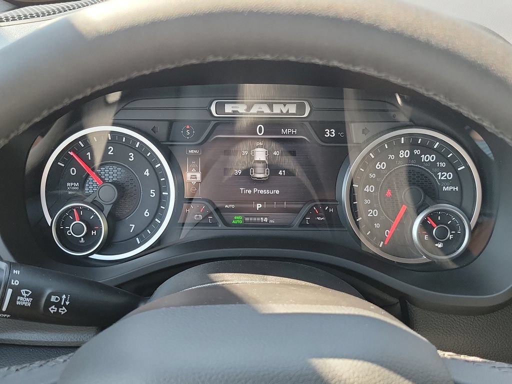 New 2026 RAM 1500 Big Horn AWD/4WD image 13