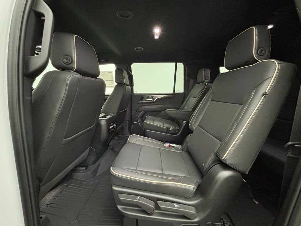 New 2026 GMC Yukon XL Elevation w/ LPO, Elevation Black Package image 45