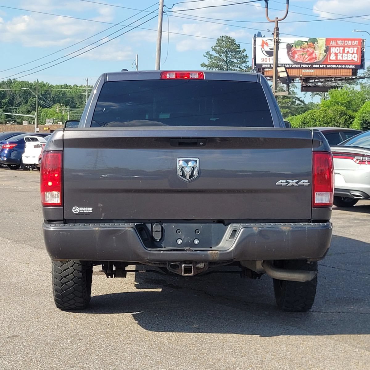 Used 2017 RAM 1500 Express AWD/4WD image 19