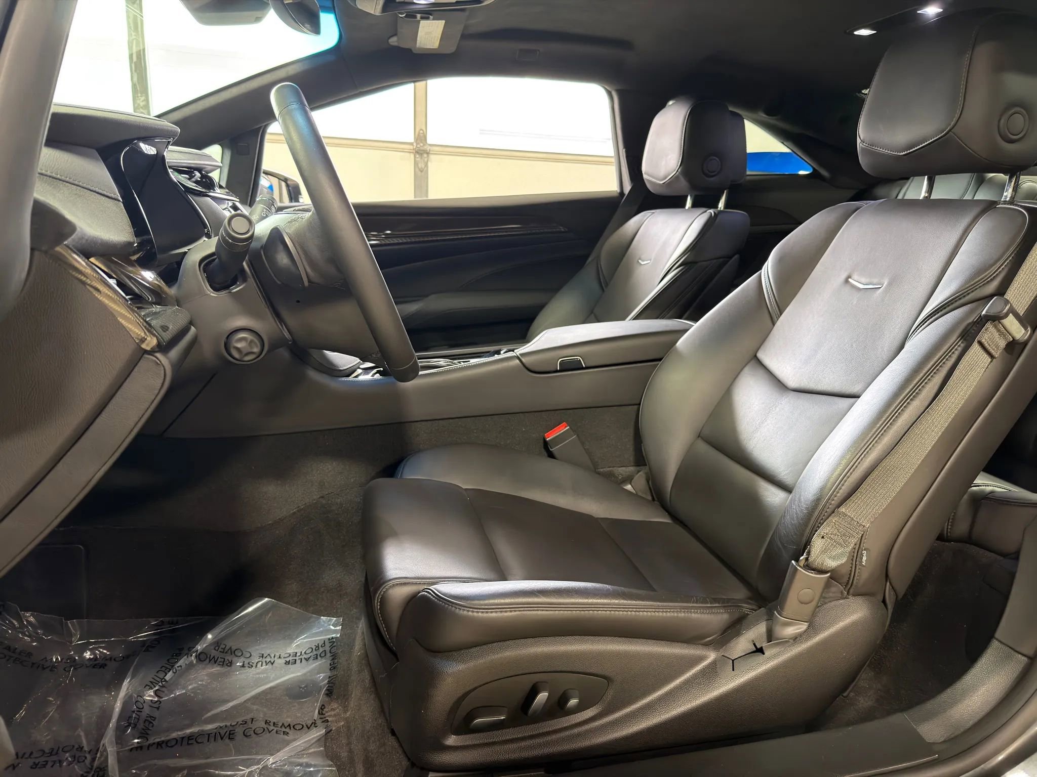 Used 2014 Cadillac ELR w/ Luxury Package image 8