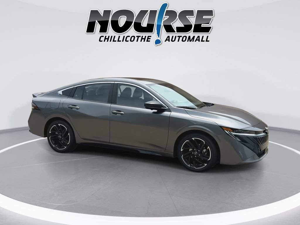 New 2026 Nissan Sentra SR w/ SR Premium Package FWD image 9