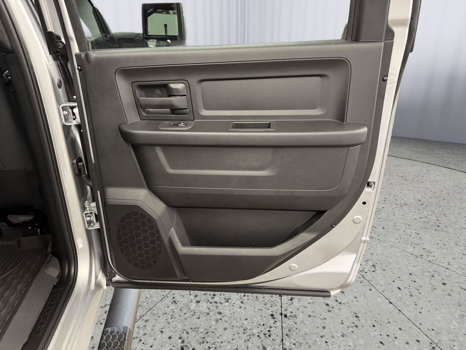 New 2026 RAM 2500 Tradesman AWD/4WD image 36