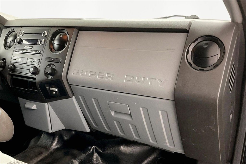 Used 2016 Ford F250 XL w/ Power Equipment Group image 21