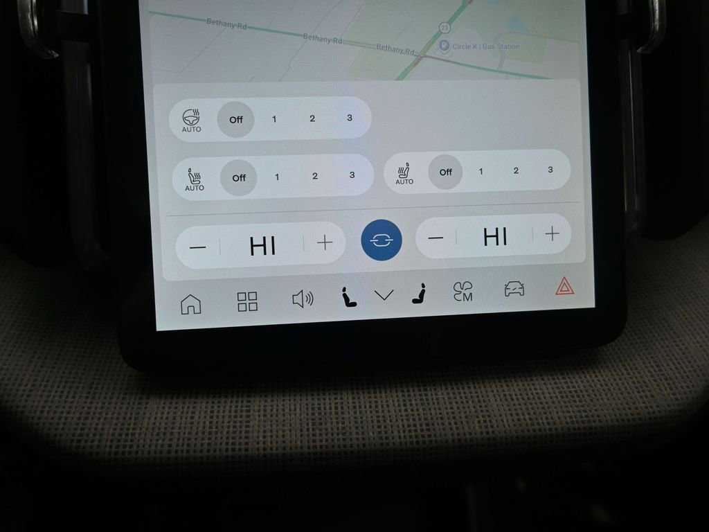 New 2026 Volvo EX30 Cross Country Ultra image 14