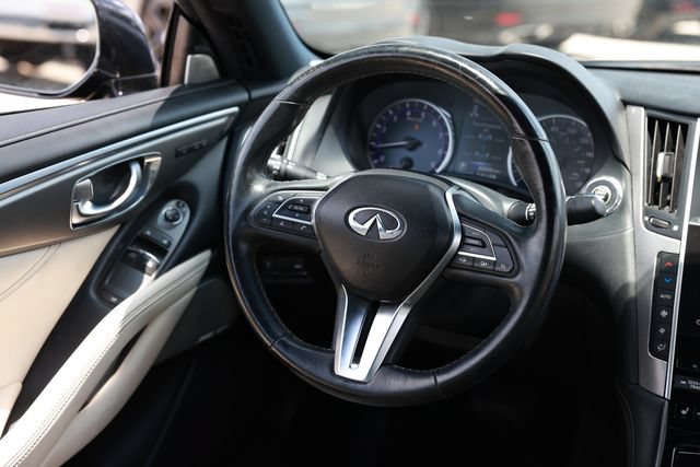 Used 2017 INFINITI Q60 3.0t w/ Premium Plus Package 3.0T RWD image 31