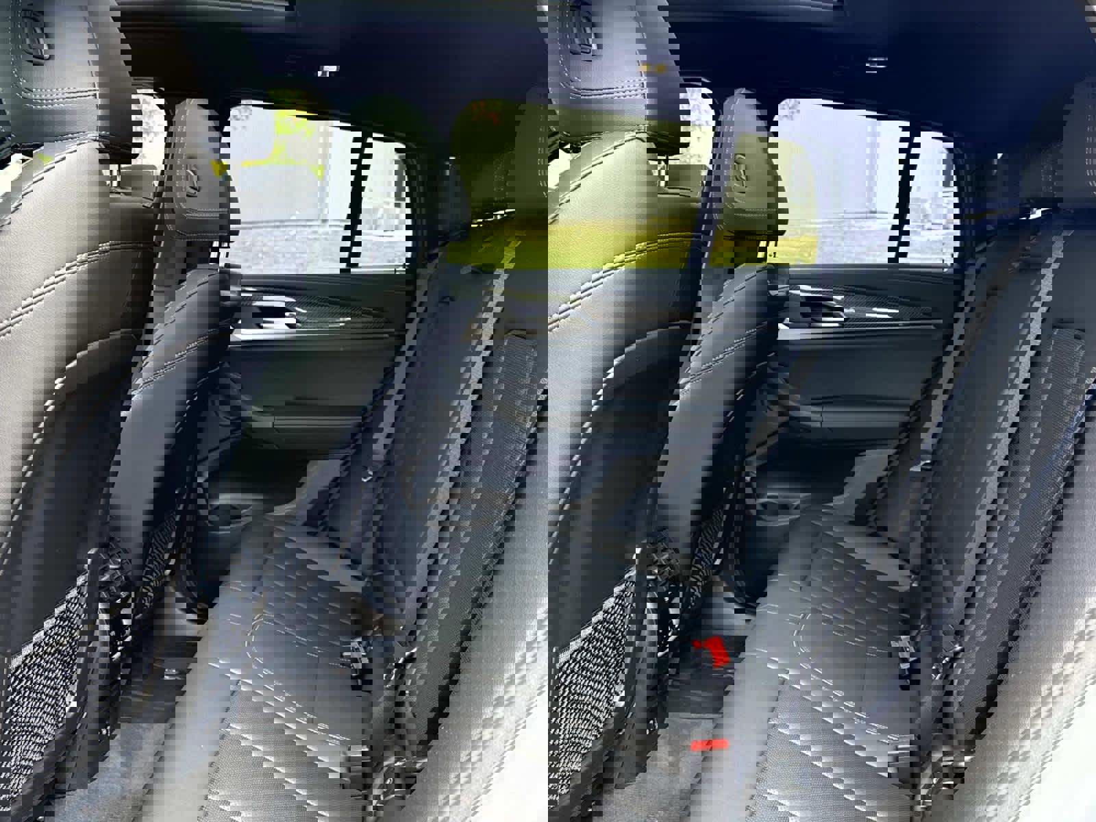 Certified 2024 BMW X4 M40i w/ Premium Package image 15