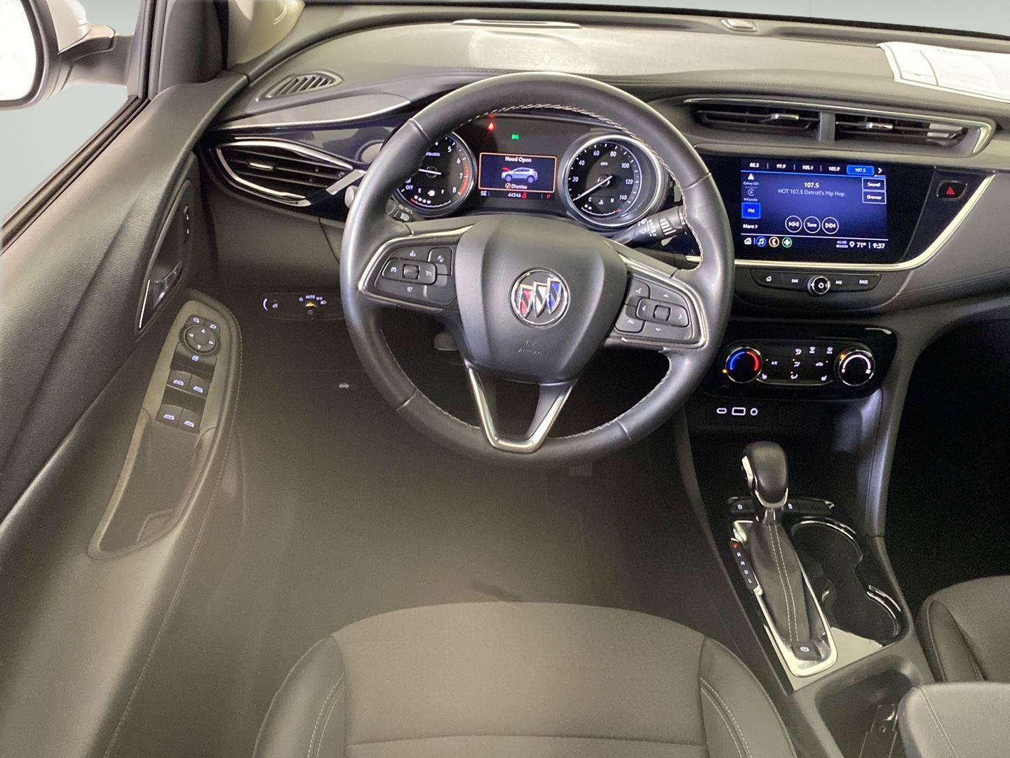 Used 2023 Buick Encore GX Preferred w/ Cold Weather Comfort Package FWD image 29