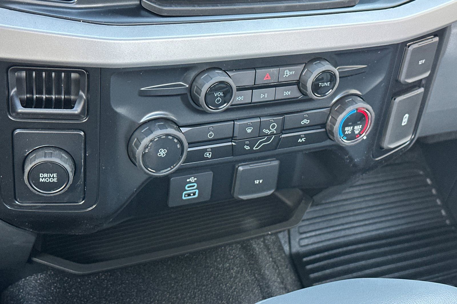 New 2026 Ford F350 XL image 18