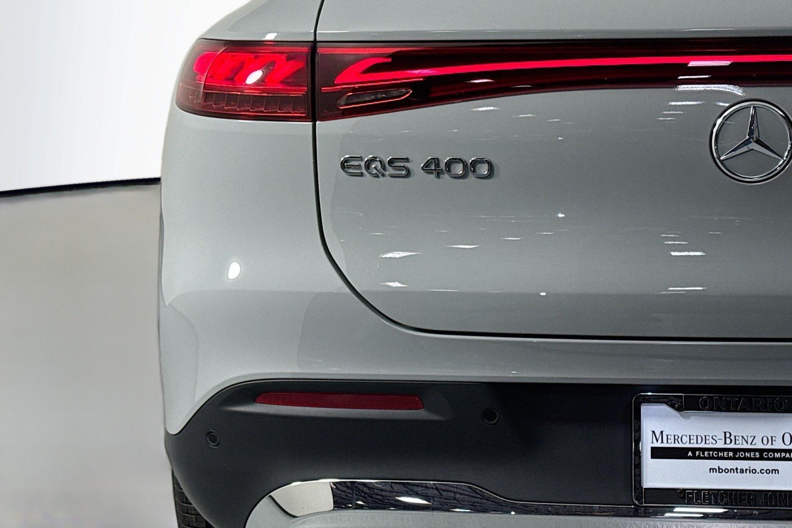 New 2026 Mercedes-Benz EQS 400 4MATIC SUV image 14