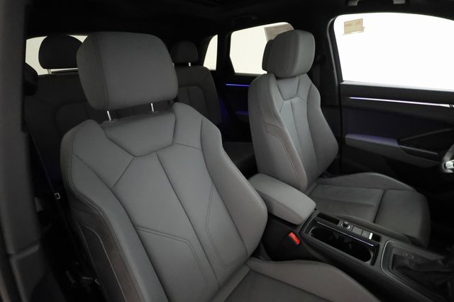 Used 2022 Audi Q3 2.0T Premium Plus image 24