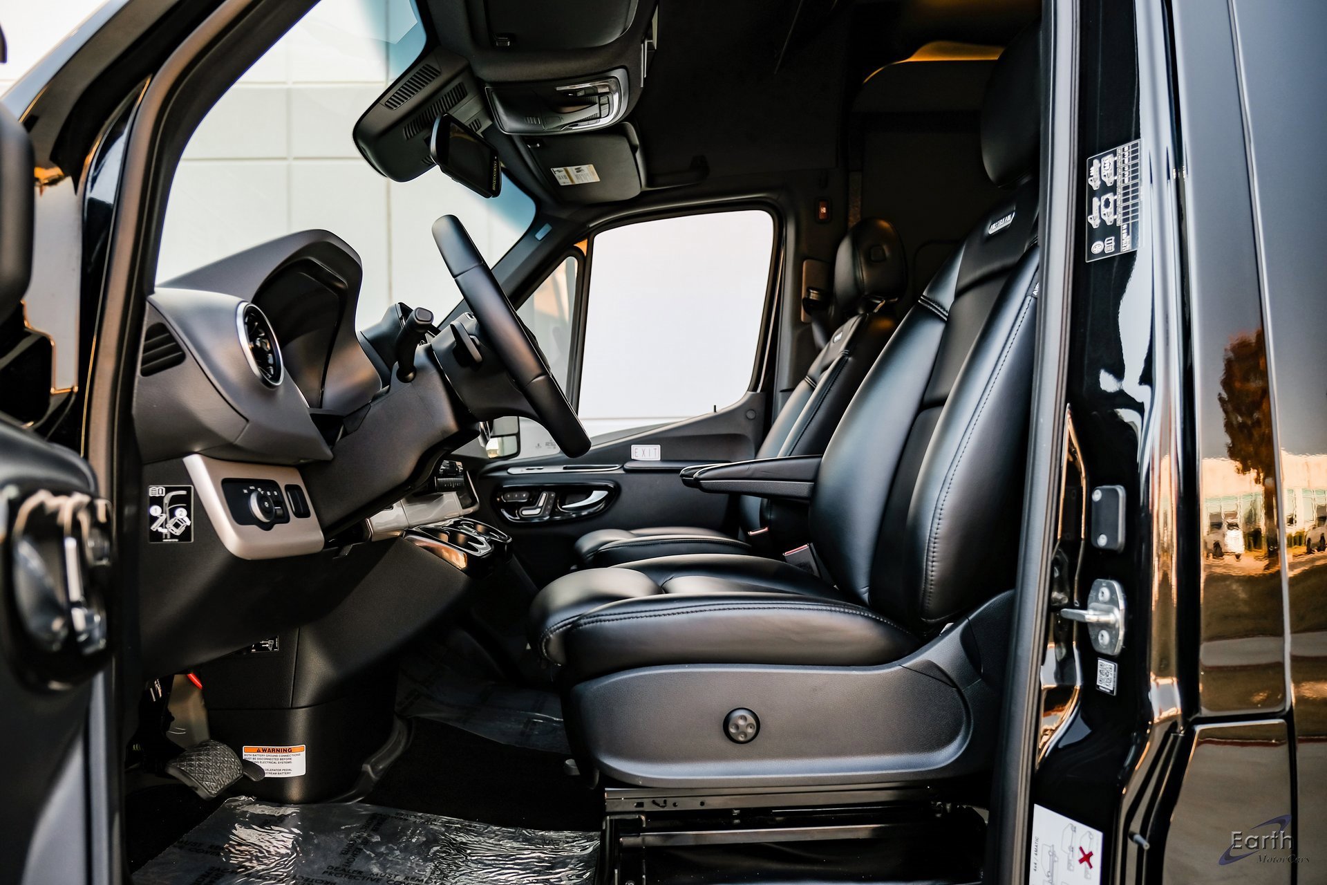 Used 2022 Mercedes-Benz Sprinter 3500 image 34