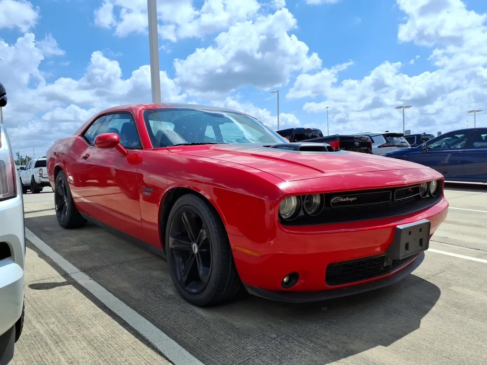 Used 2018 Dodge Challenger R/T Plus RWD image 1